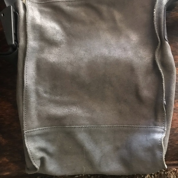 J. Fold Authentic Genuine Gray Leather Message Bag - Picture 6 of 7